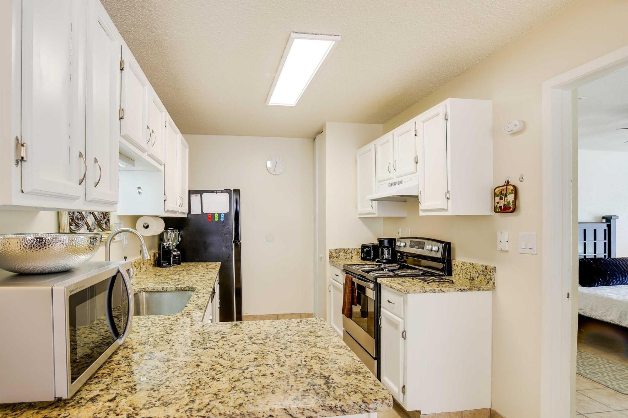 Sunny San Antonio Home With Backyard And Patio! Exteriör bild